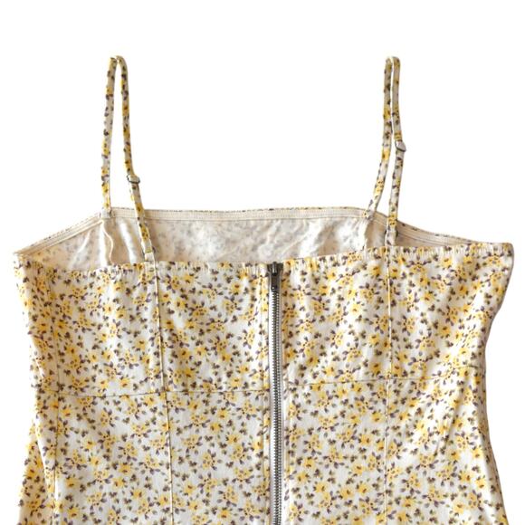 Wild Fable Yellow Ditsy Floral Sleeveless Sheath Mini Dress Size Medium - Picture 6 of 6